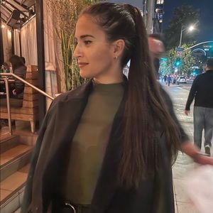 Meet your Posher, Enya